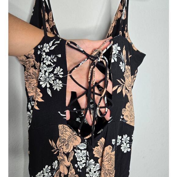 Privacy Please Black Floral Dale Sleeveless V-Neck Jumpsuit Women's Small - Picture 4 of 11
